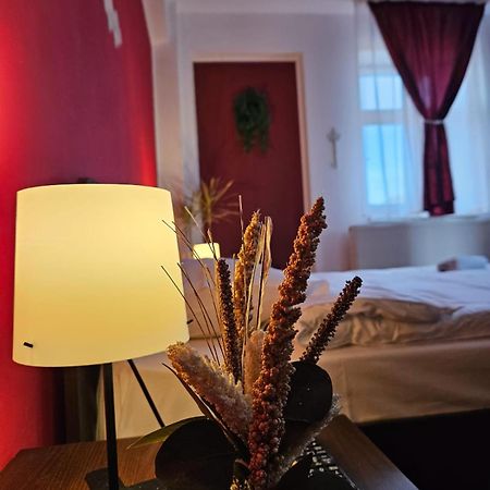 Apartment Zarnesti City Centre Vmp Free Parking 外观 照片