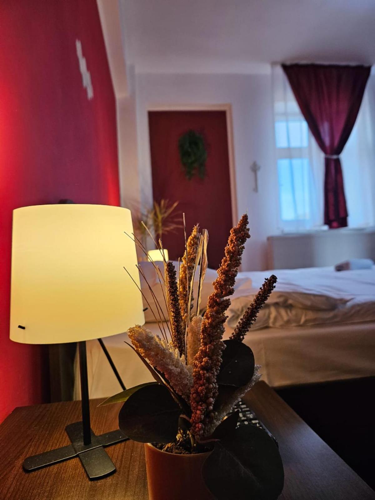 Apartment Zarnesti City Centre Vmp Free Parking 外观 照片