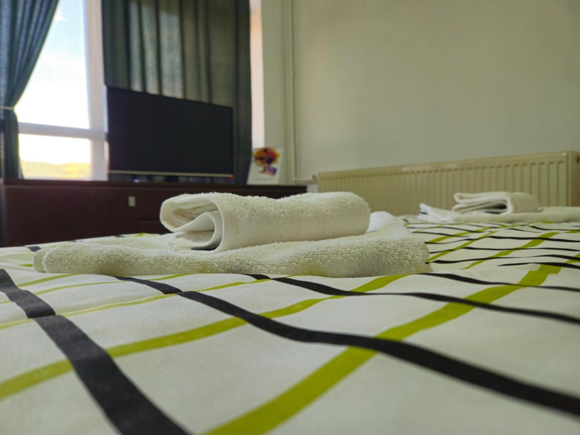 Apartment Zarnesti City Centre Vmp Free Parking 客房 照片