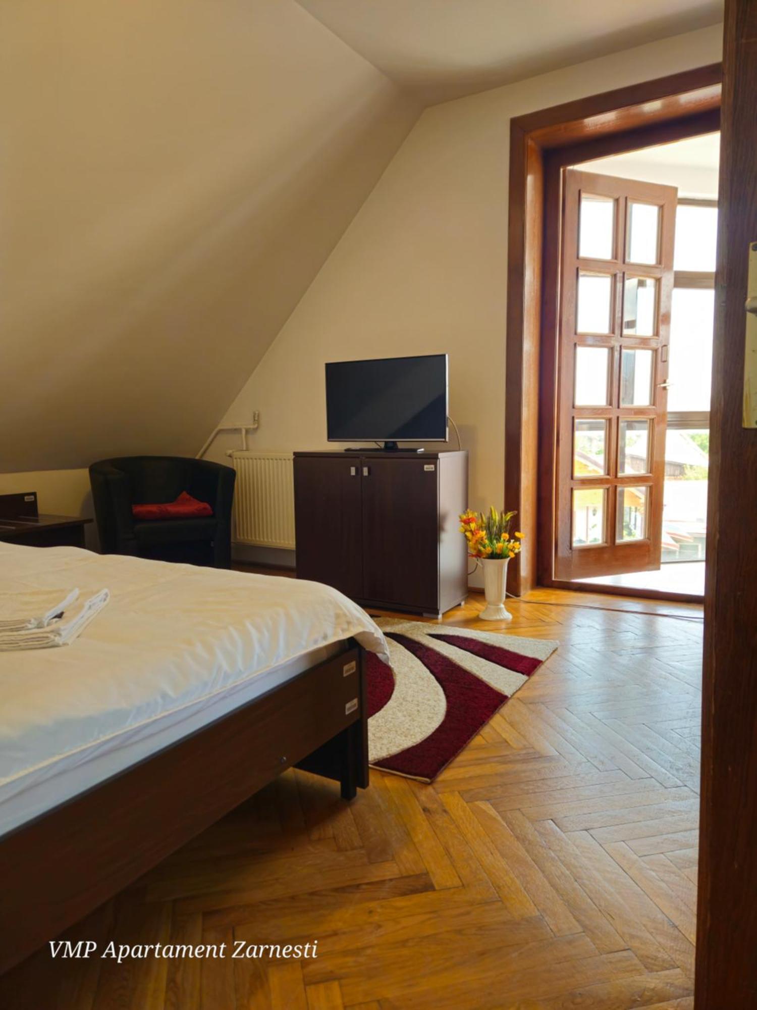 Apartment Zarnesti City Centre Vmp Free Parking 客房 照片
