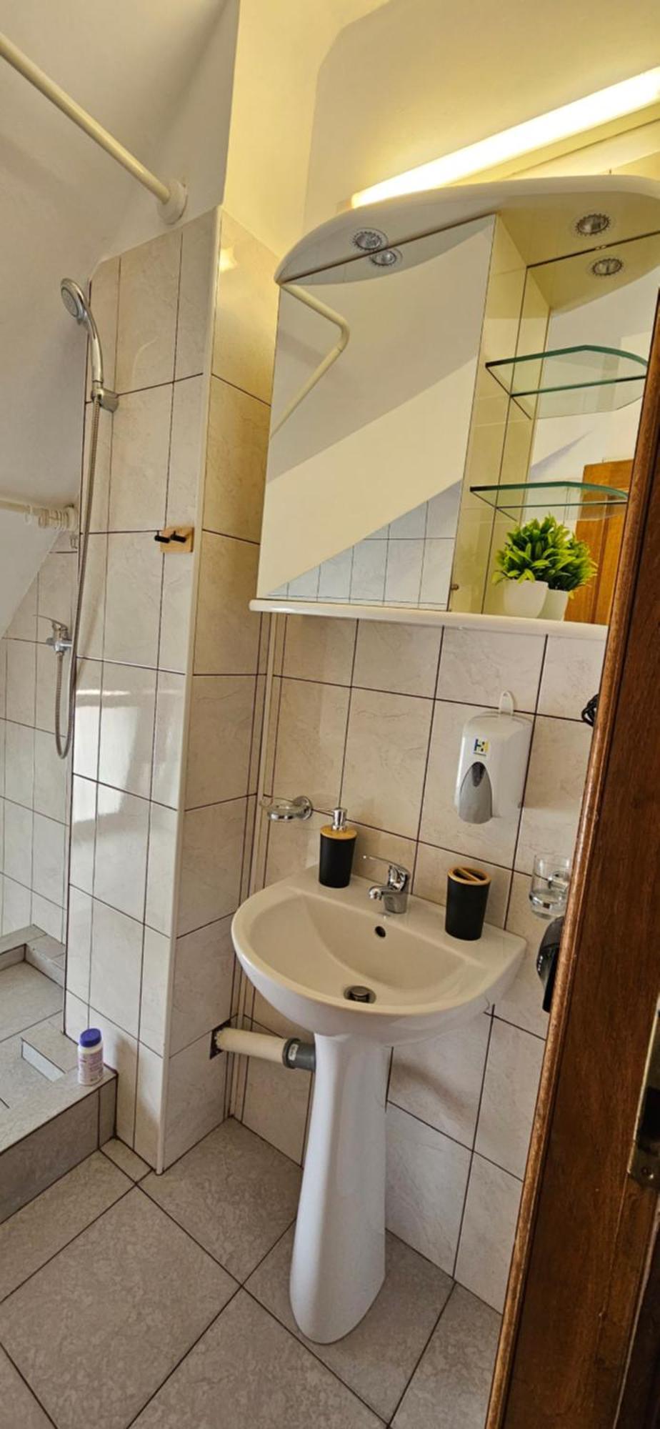 Apartment Zarnesti City Centre Vmp Free Parking 客房 照片