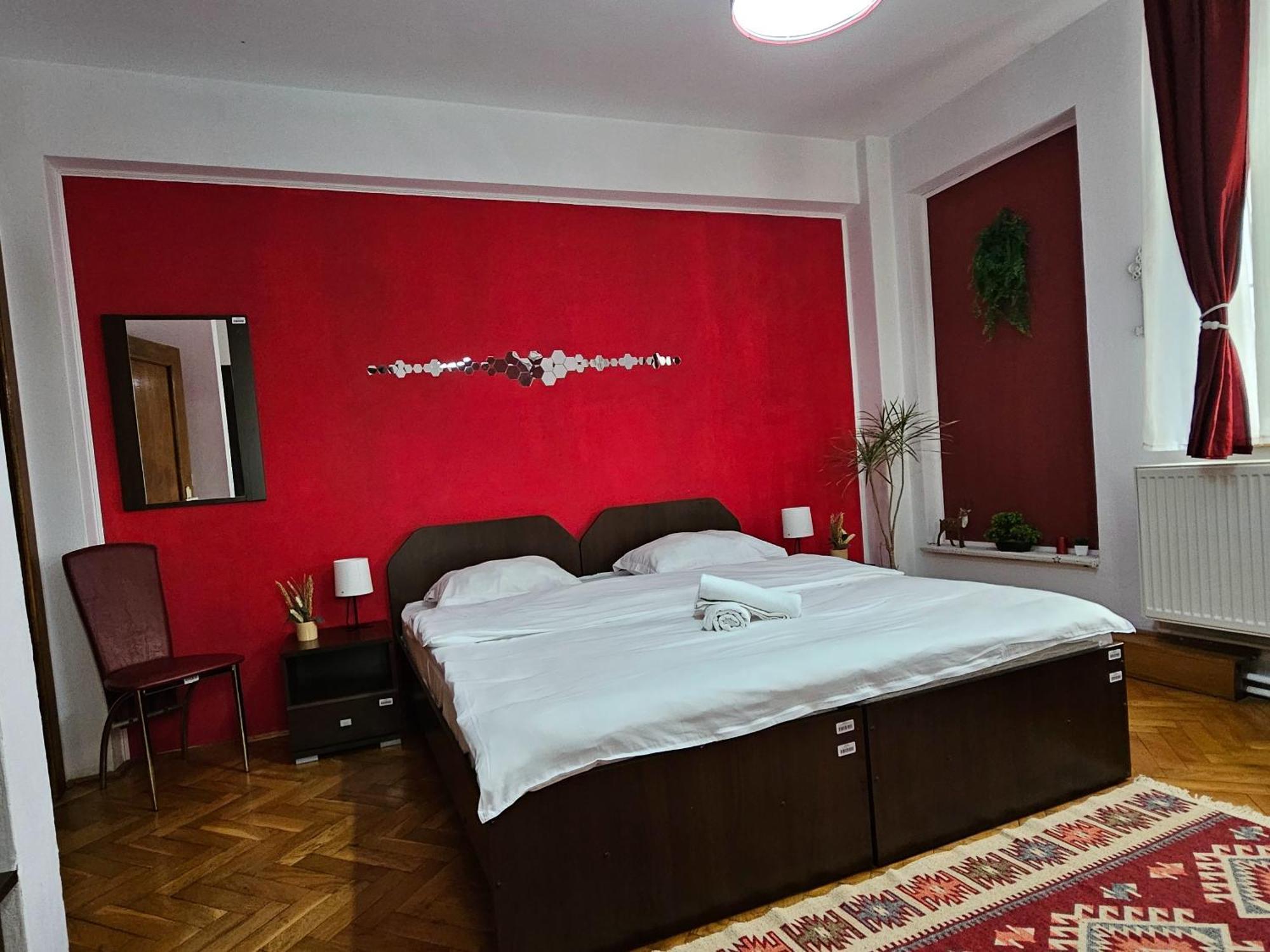 Apartment Zarnesti City Centre Vmp Free Parking 外观 照片